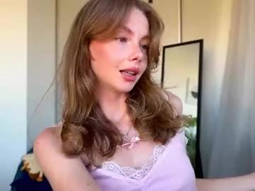 elli_harmon on Chaturbate 
