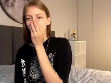 ellie_hollow — GOAL: Oil Show With My Boobs [212 tokens remaining] My name is Ellie. I am a beginner, I hope you can help me master this space! #new #bigboobs #skinny #18 #teen