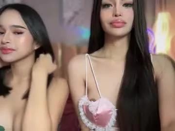 Freechat elyshunter on Chaturbate