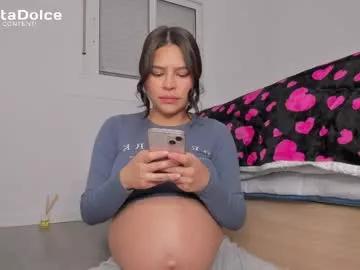 emely_dolce on Chaturbate 