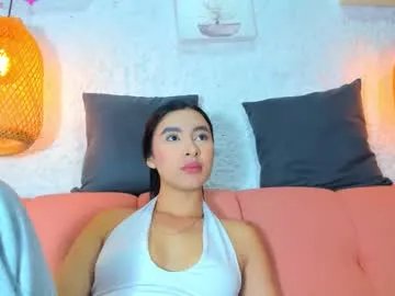 Freechat emiily_s on Chaturbate