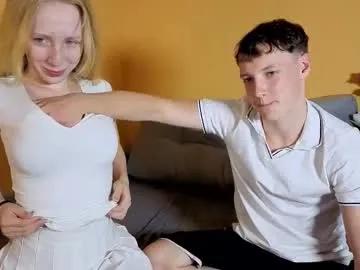 emily0303 — CrazyTicket: Show in progress. anal sex with 22cm cock/BJ/ cumshoot inside ass. Tip 250 tokens to buy a ticket