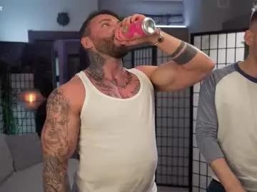 enjohnny on Chaturbate