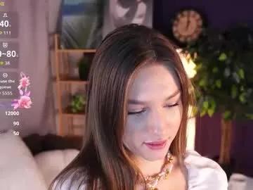 erleneash — GOAL: lick lips close to camera [25 tokens remaining] Mia is back! Hello, I'm Using Domi! Patterns: 33/55/77/111 #blonde #18 #bigboobs #teen #new