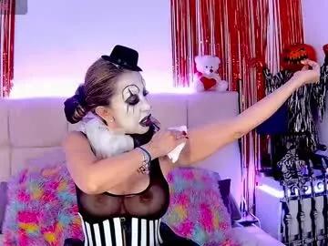 Freechat evelynagrey on Chaturbate