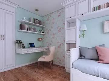 evit_dirty_mind_ on Chaturbate