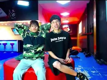 Freechat extrangers on Chaturbate