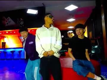 Freechat extrangers on Chaturbate