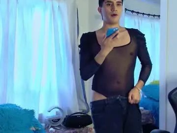 Freechat fatass_420 on Chaturbate