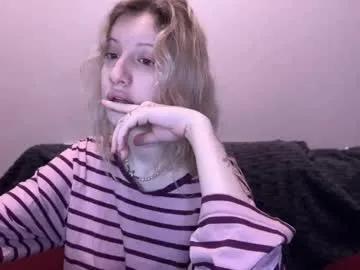 gamachu_ulfinaa on Chaturbate 