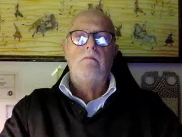 Freechat giutomma930394 on Chaturbate