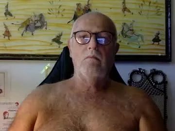 Freechat giutomma930394 on Chaturbate