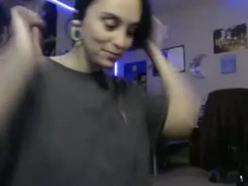 Freechat glitterspace on Chaturbate