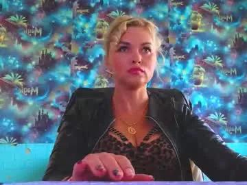 Freechat goddess_isabella11 on Chaturbate