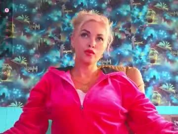 Freechat goddess_isabella11 on Chaturbate