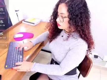 Freechat gracehill__ on Chaturbate