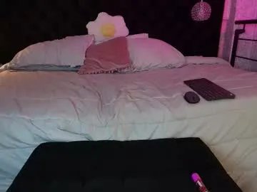 Freechat hada_blue_ on Chaturbate