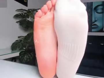hanaboston — Welcome Dear  Ready for play // GOAL: Suck & spit feet [50 tokens left] #feet #stockings #pantyhose #leggings #socks
