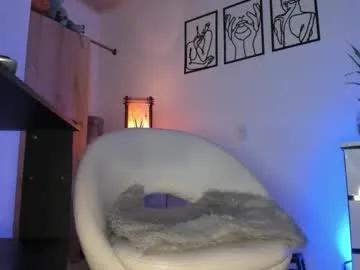 hannasofiax — I wanna taste your hard dickand suck it Fingers  Pussy close up at [299 tokens] #pantyhose #heels #bigass #legs #c2c --- Next Goal: Ride dildo