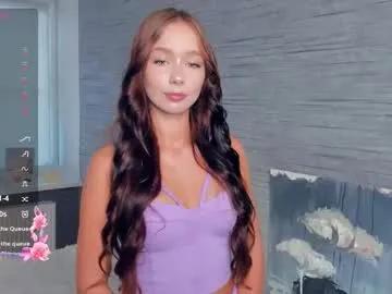 hannavaile — GOAL: I lick my sugar lips close [13 tokens remaining] Hi! #18 #teen #new #shy #young
