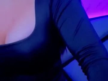 Freechat helenjoness_ on Chaturbate