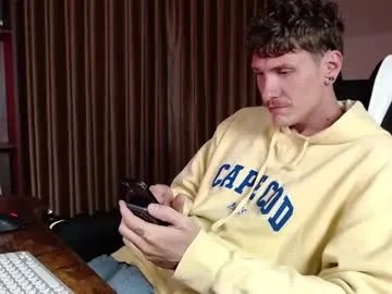 Freechat hercules__ on Chaturbate