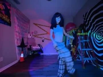 hexivu — bunny head jump squats @ goal #weird #dance #goth #18+ [1500 tokens remaining]