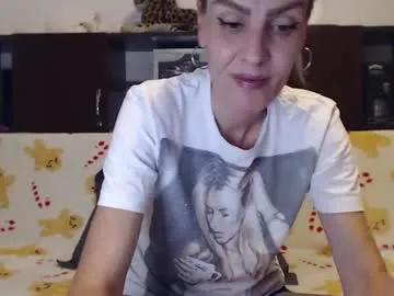 hornygirllx on Chaturbate