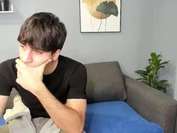 Freechat hotflirtyfella on Chaturbate