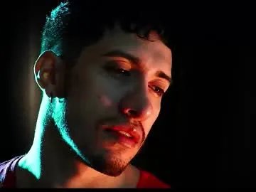 Freechat hotlatinking on Chaturbate