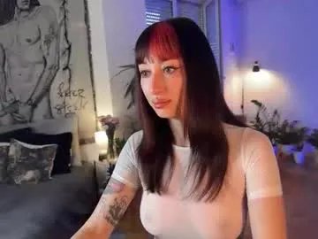 Freechat inkedvvitch on Chaturbate