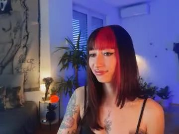 Freechat inkedvvitch on Chaturbate