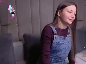 Freechat ishtardivine on Chaturbate