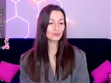 Freechat joannelson on Chaturbate