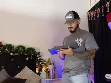 Freechat john_and_louis on Chaturbate