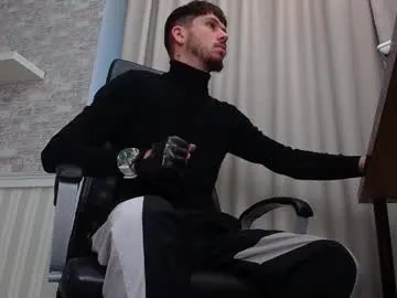 Freechat jonahshaw on Chaturbate