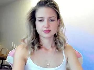 Private julie_flores on Chaturbate