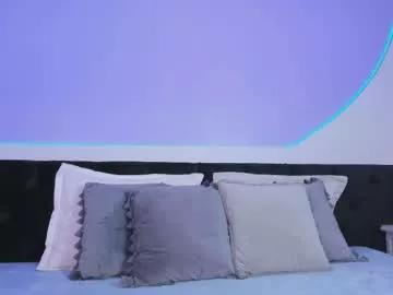 Freechat julieta_cortes__ on Chaturbate