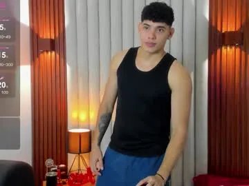 Freechat justin_mack_ on Chaturbate