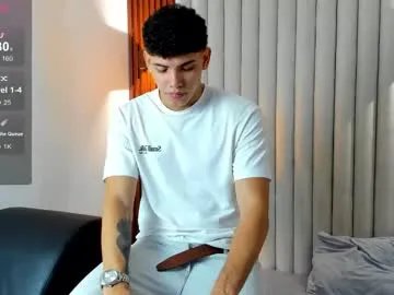 Freechat justin_mack_ on Chaturbate