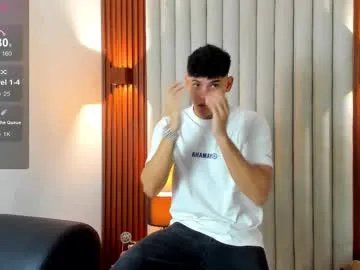 Freechat justin_mack_ on Chaturbate