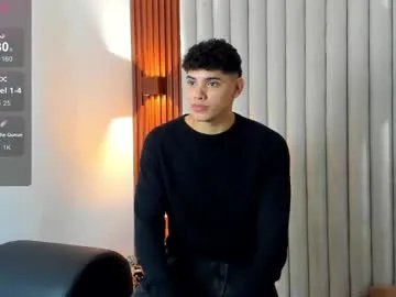 Freechat justin_mack_ on Chaturbate