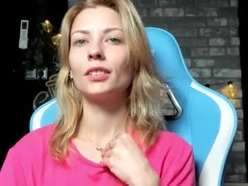 Freechat karoline121 on Chaturbate