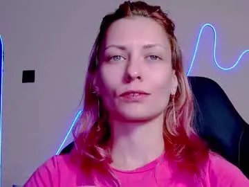 Freechat karoline121 on Chaturbate