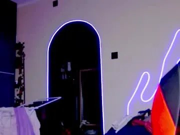 Freechat karoline121 on Chaturbate