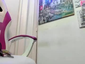 karoll__sex — GOAL: rub pussy with legs spread [66 tokens remaining] Welcome to my room! #18 #bigboobs #milk #anal #bigass