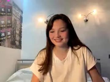 Freechat kassandrataulbee on Chaturbate