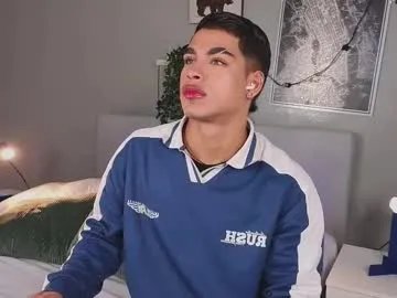 Freechat ken_boy_ on Chaturbate