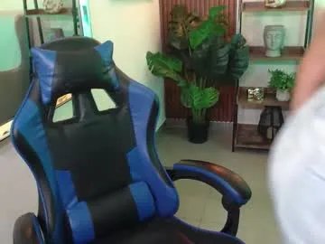 Freechat kenya_buhle on Chaturbate