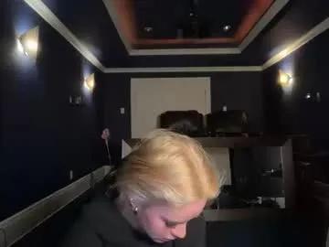 Freechat kenziesmithh on Chaturbate